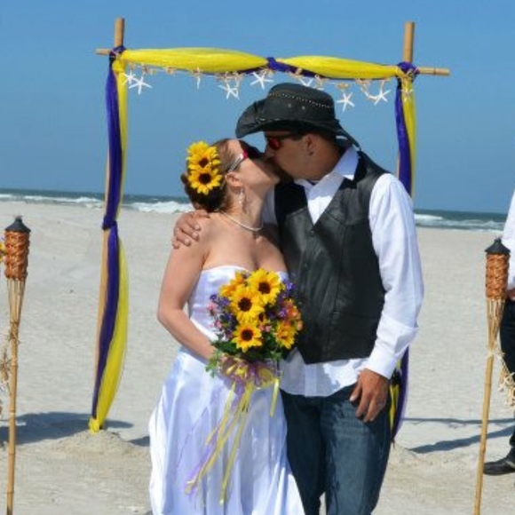 Meet your Posher, Mariah - Picture 5 of 5